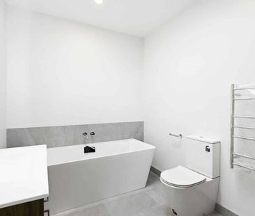 Brand New in the heart of Lockerbie Estate - Photo 2