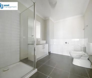 Stylish 2-Bedroom Townhouse in Wollert - Modern Living in a Prime L... - Photo 6