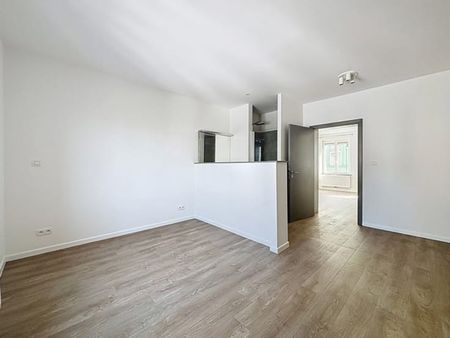 Appartement te huur - Photo 3