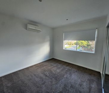 Lovely and spacious townhouse - Photo 5