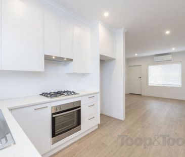 Stunning Apartment in Prime Location - Photo 4