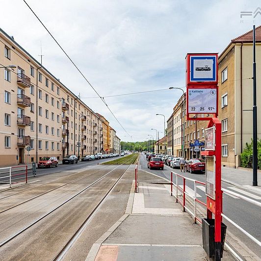 Pronájem bytu 3+1 80 m² - Photo 1