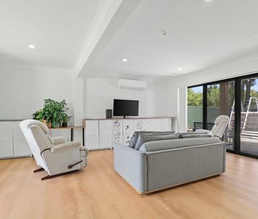 35 Bathurst Street, Pitt Town NSW 2756 - House For Rent | Domain - Photo 2