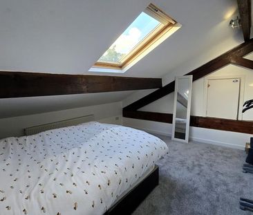4 bedroom flat to rent - Photo 3