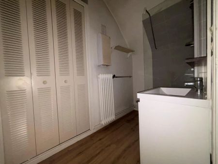 Appartement à louer 2 pièces 46m² - Photo 3