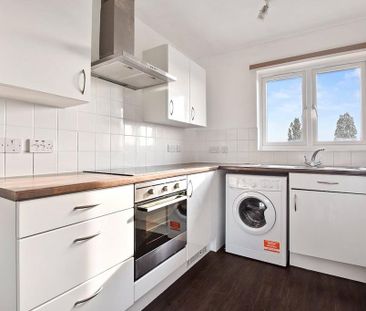 Studio to rent - Photo 6