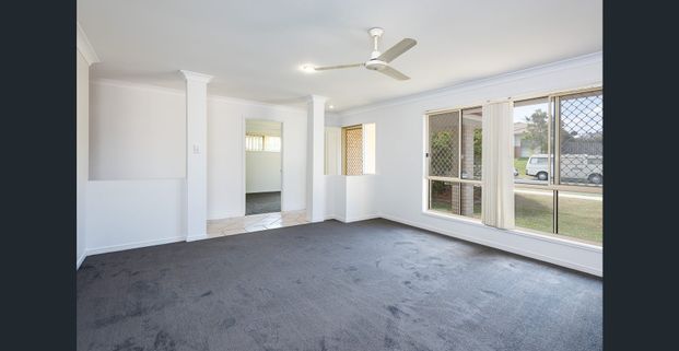 Great family home with large yard in great location! - Photo 1