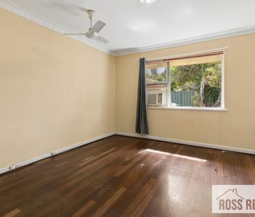 Character, Comfort & Space in the Heart of Maylands - Photo 2