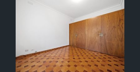 Bold Design, Big Space, Brilliant Location - Photo 4