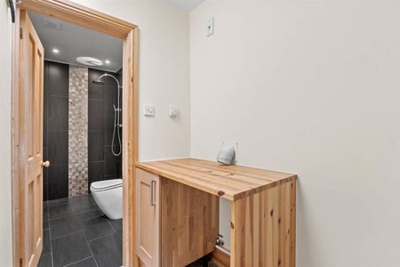 2 BED Semi-detached house To rent - Photo 5