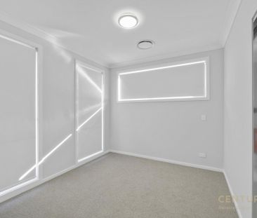 Modern Home with Solar Panels and Back-Up Battery - Photo 3