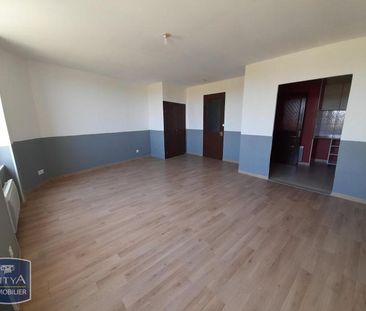 Location Appartement 2 pièces 54m² ST DIDIER EN VELAY 43140 - Photo 4