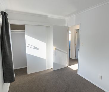 Spacious 3-Bedroom in the sought-after Wakari - Photo 4