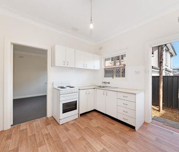 34 Percival Street, Maroubra NSW 2035 - House For Rent | Domain - Photo 3