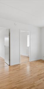 Moderne og lys lejlighed - Photo 4