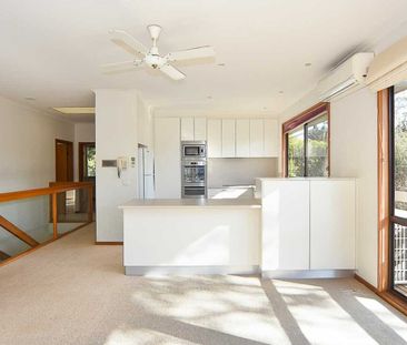 Large Family Beach House In Central Flinders - Photo 5