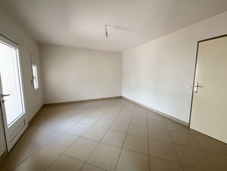 Maison 130 m² - 4 Pièces - Coulon (79510) - Photo 3