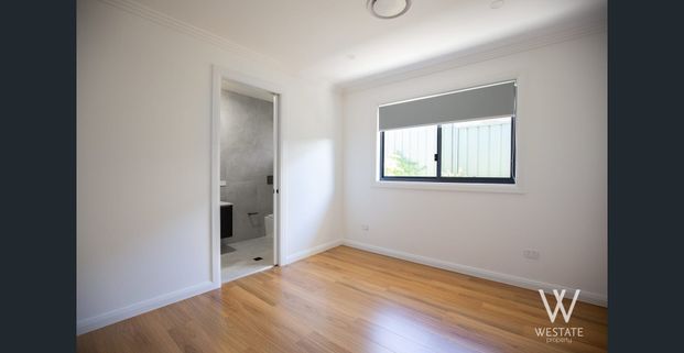 BRAND NEW LUXURIOUS LIVING - Photo 1