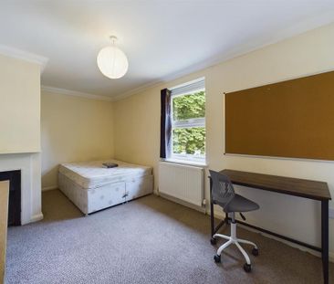 5 bedroom terraced house to rent - Photo 5