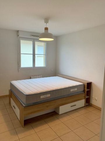 Location Appartement 2 pièces 42m² ANGOULEME 16000 - Photo 3
