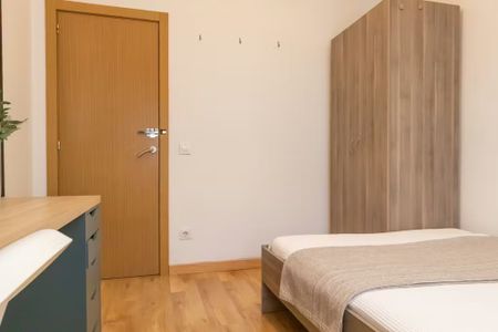 Calle de Calatrava, Madrid, Community of Madrid 28005 - Photo 5