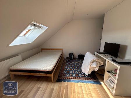 Location Appartement 1 pièce 9m² VALENCIENNES 59300 - Photo 3