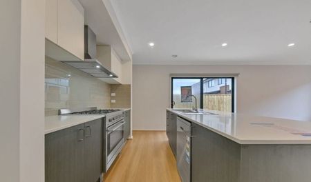 Low Maintenance Living! - Photo 3