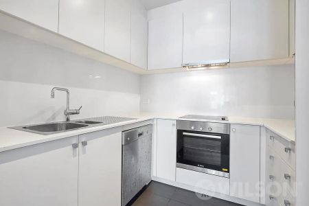102/38 Inkerman Street, St Kilda VIC 3182 - Photo 2