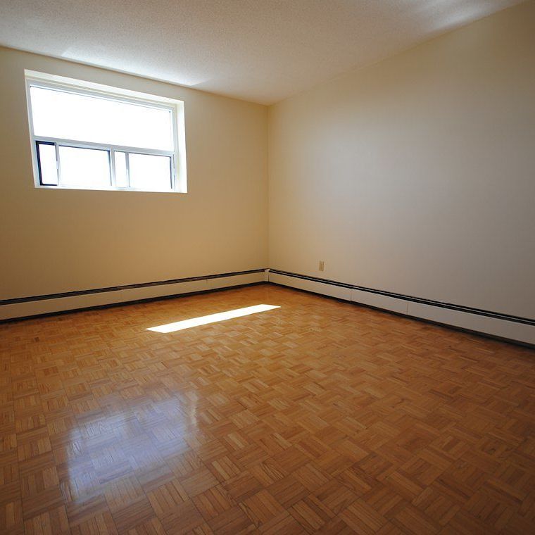 335 MacLaren Street, Centretown, Ottawa, ON - Photo 1