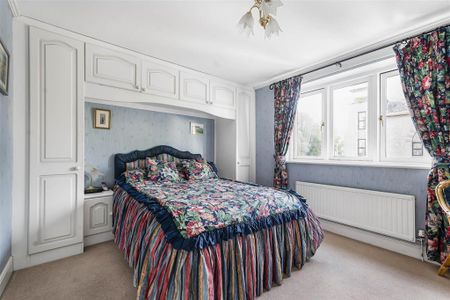 3 bedroom apartment to rent - Photo 5