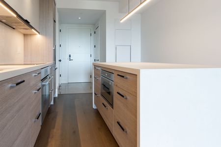 For Lease - 215 Lonsdale Road Unit# 705, Toronto, Ontario - Photo 2