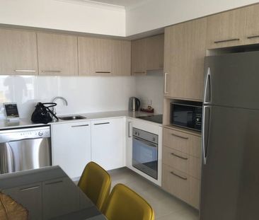Executive Style "Furnished" Apartment - Photo 5