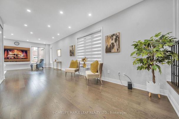 For Lease - 15 Quinton Ridge, Brampton, Ontario - Photo 1