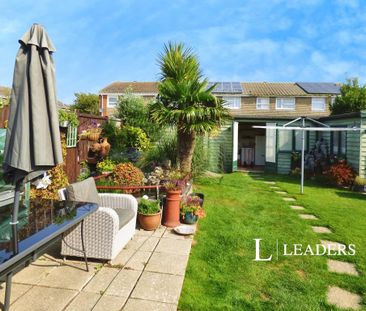 1 bedroom in a house share to rent - Photo 1