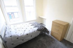 6 Bed - 7 Archery Terrace, Woodhouse, Leeds - LS2 9AT - Student - Photo 5