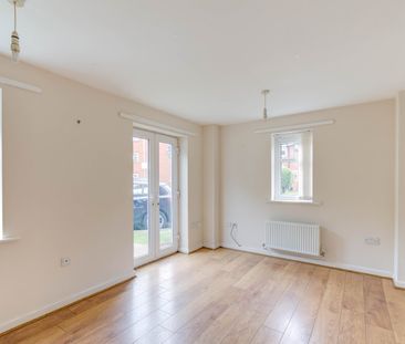 2 bed apartment to rent in Bell Court, Birmingham, B31 - Photo 6