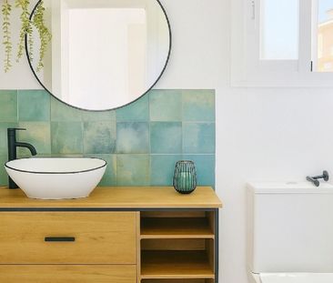 3 Bedroom Apartment For Rent in Estepona, Málaga - Photo 2