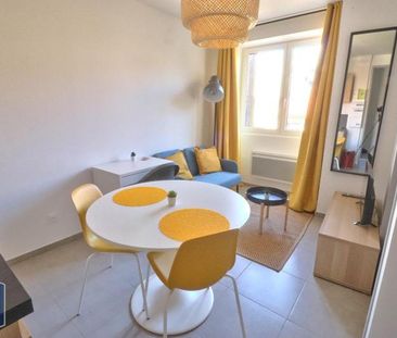 Location Appartement 1 pièce 21m² ST ETIENNE 42000 - Photo 2