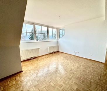 Charmante 3-Zimmer-Dachgeschoßwohnung in Fohnsdorf - Balkon & Stell... - Foto 1