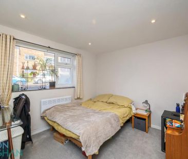 3 bedroom apartment to rent - Photo 3