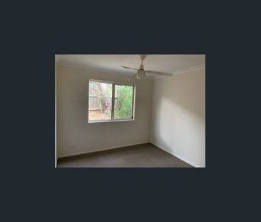 Well-Presented Home in Convenient Waterford Location - Photo 3