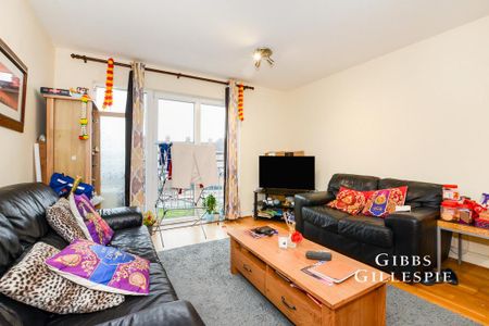 2 bedroom flat to rent - Photo 3