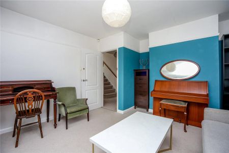 3 bedroom detached house to rent - Photo 4