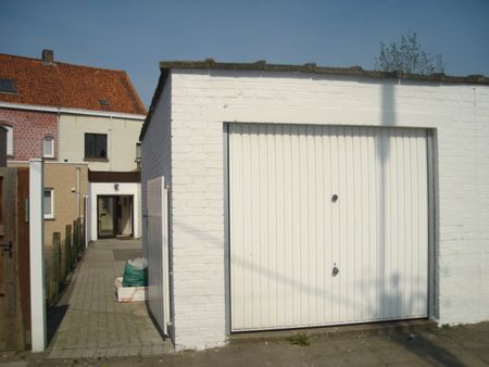 Wervik - Instapklare rijwoning met 3 slaapkamers en garage - Foto 2