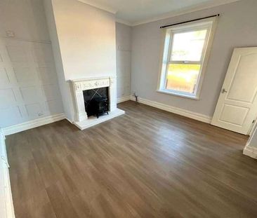 Chaster Street, Batley, WF17 - Photo 3