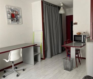 1 pièce - Meublé - 20 m² - 3ème étage - Colocation non autorisée - Photo 2
