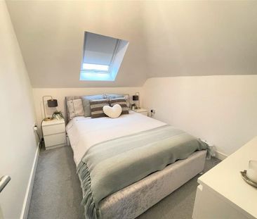 3 bedroom detached house to rent - Photo 2