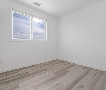 Virginia: Gold Accents – 196 Colony, Winnipeg, MB - Photo 6