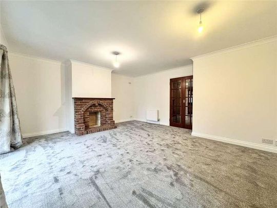 Brooklands, Alum Chine Road, Bournemouth, Dorset, BH4 - Photo 1