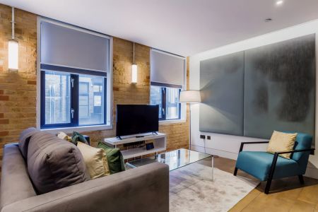 1 Bedroom 1 Bathroom - Photo 2